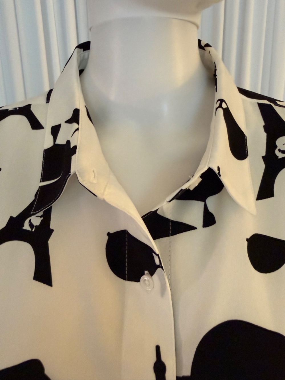 Karl Lagerfeld Paris Eiffel Tower Graphic Blouse L NWOT Toggle Sleeve Shirt - Picture 8 of 16